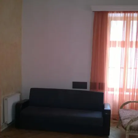 Apartment M *