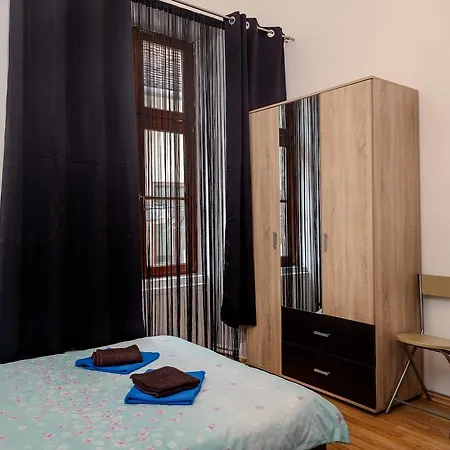 M Апартаменти